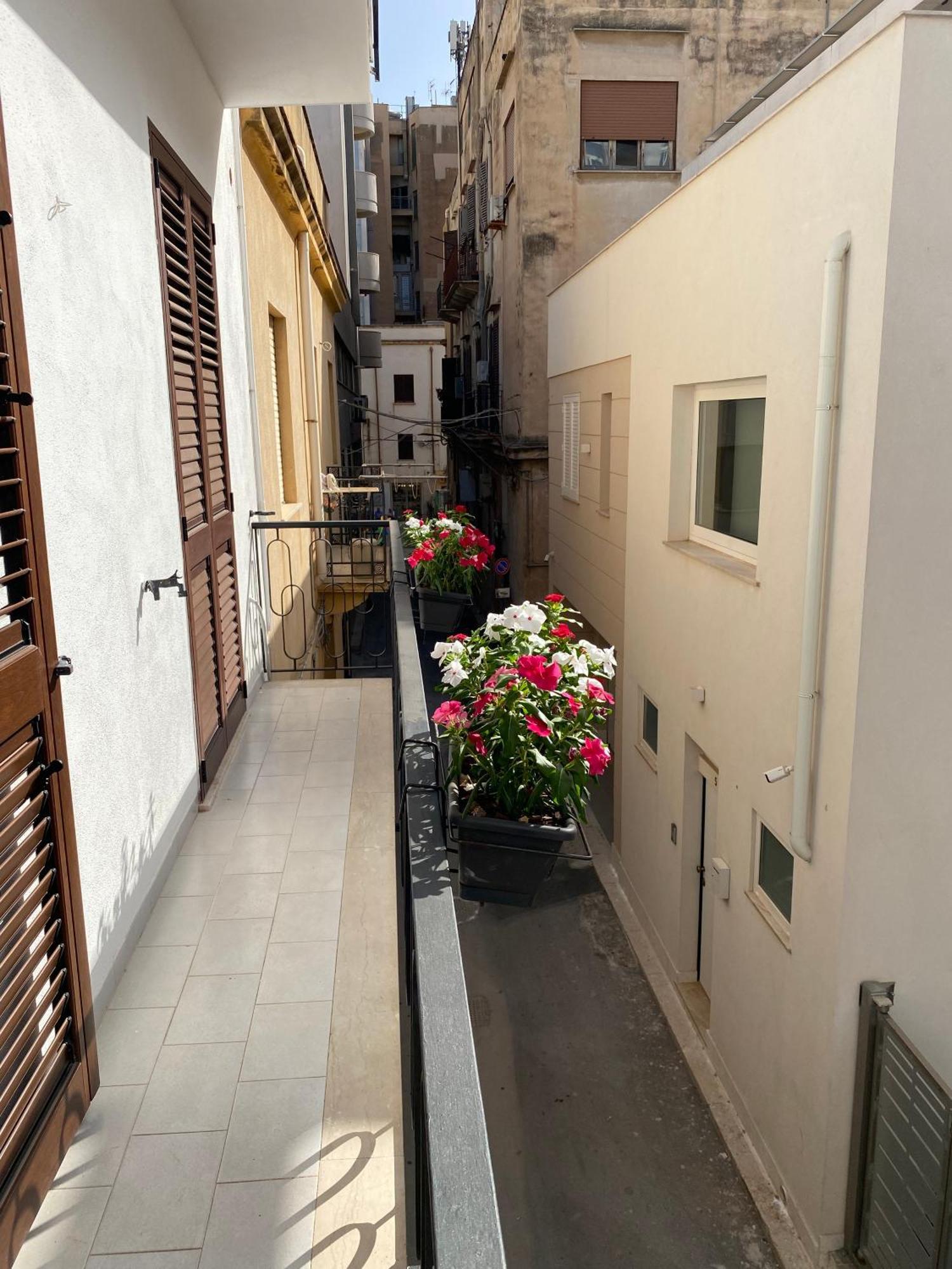 Casa No-Ma In Centro Storico Vila Marsala Exterior foto